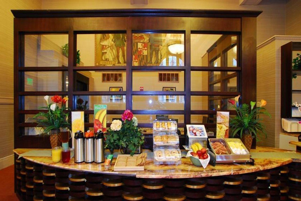 Baltimore Plaza Hotel Zewnętrze zdjęcie